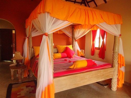 Hill Park Hotel - Tiwi Beach Εξωτερικό φωτογραφία